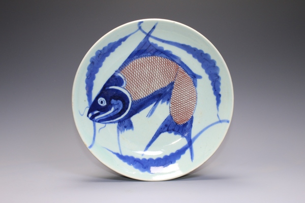 古玩陶瓷清中期·青花釉里紅鯉魚躍龍門盤拍賣，當(dāng)前價(jià)格752元