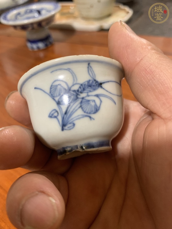 古玩陶瓷青花杯真品鑒賞圖