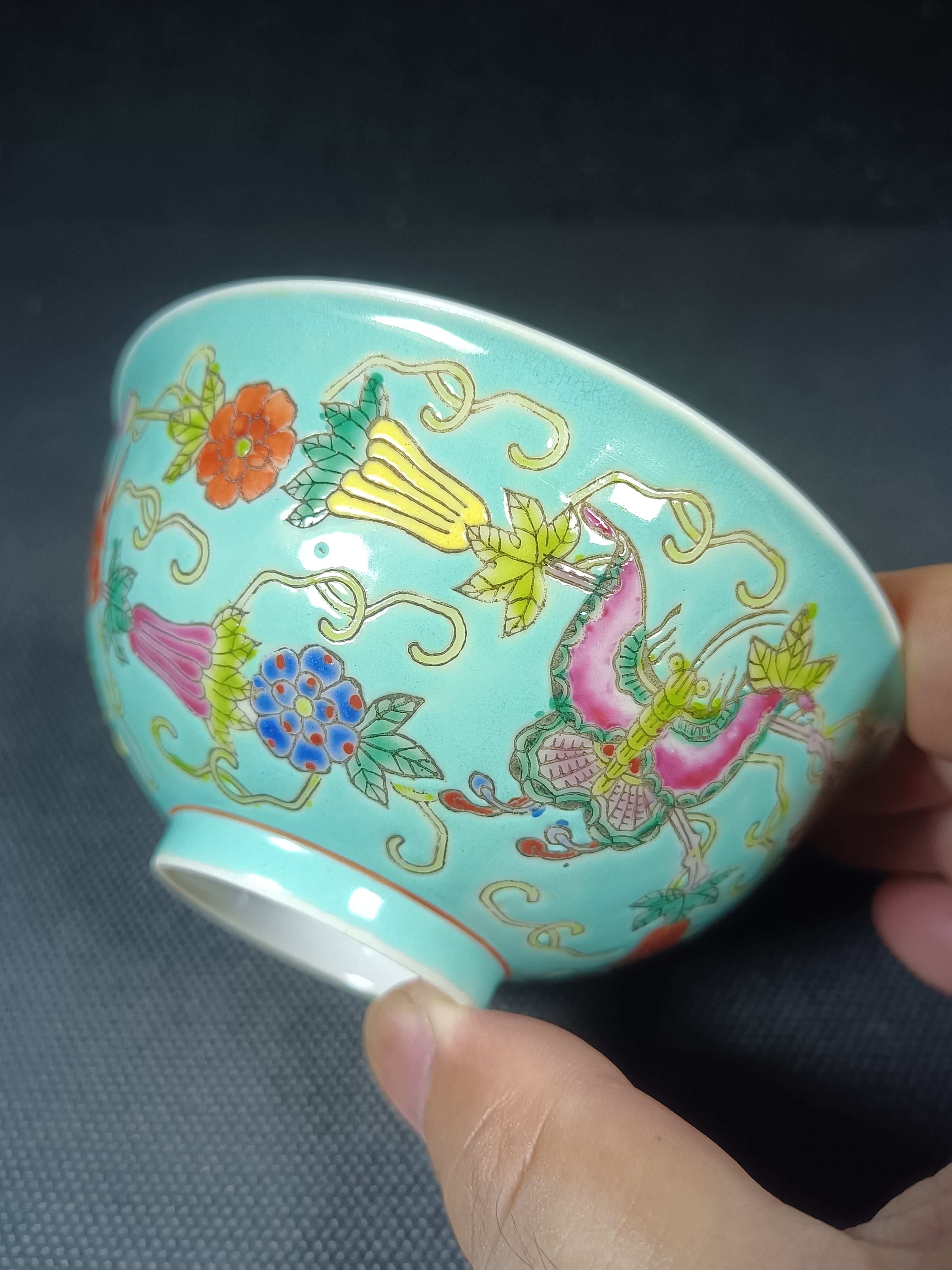 緑釉粉彩瓜果蝶紋水注 大清光緒年製 款 中国古玩 美術 唐物 A560 緑釉粉彩瓜果蝶紋水注 大清光緒年製 款 中国古玩 美術 唐物 A560