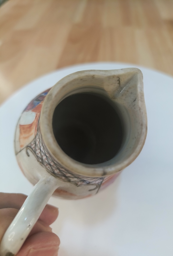 古玩陶瓷廣彩人物故事紋奶壺拍賣,當(dāng)前價格688元