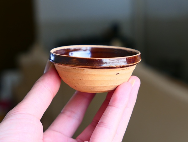 古玩陶瓷明清.紫金釉束口盞拍賣(mài),當(dāng)前價(jià)格980元