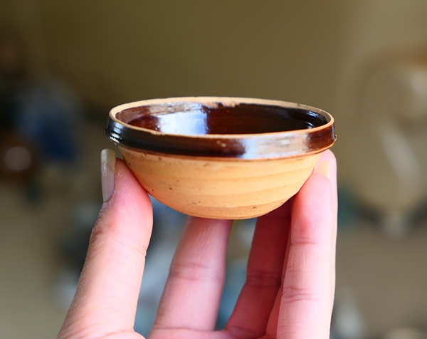 古玩陶瓷明清.紫金釉束口盞拍賣(mài),當(dāng)前價(jià)格980元