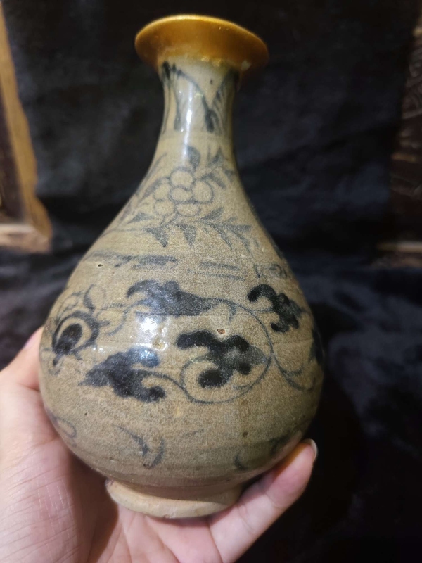 古玩陶瓷元代末青花花卉紋玉壺春瓶拍賣,當前價格9800元