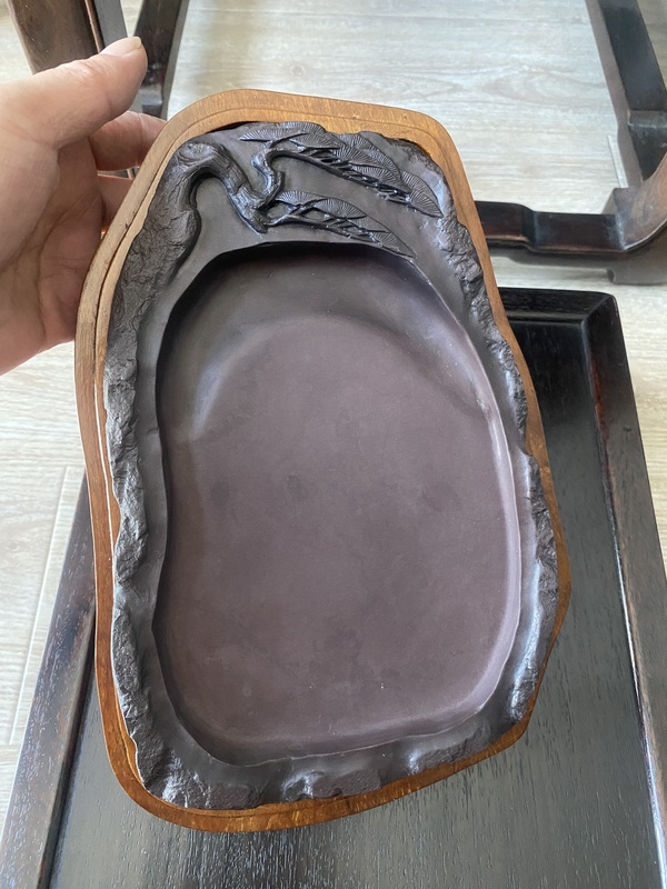 古玩雜項回流創匯期紫端松柏硯拍賣,當前價格5800元