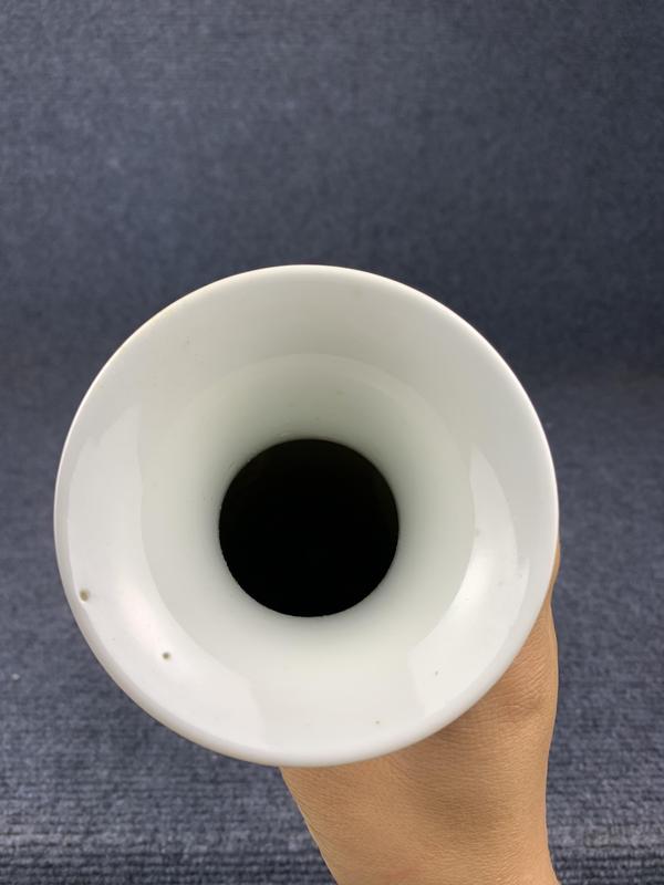 古玩陶瓷粉彩百花開光花鳥紋軟棒槌瓶拍賣,當前價格16200元