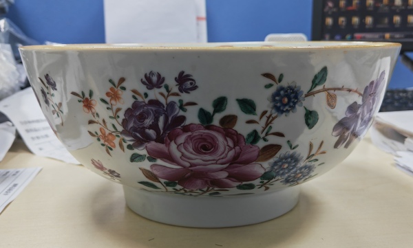 古玩陶瓷廣彩花卉紋墩式碗拍賣,當前價格3680元
