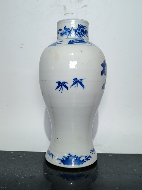古玩陶瓷晚清青花花鳥紋雞腿瓶拍賣,當前價格4500元
