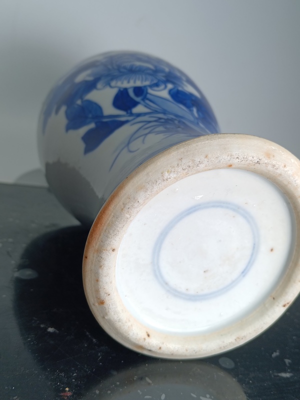 古玩陶瓷晚清青花花鳥紋雞腿瓶拍賣,當前價格4500元