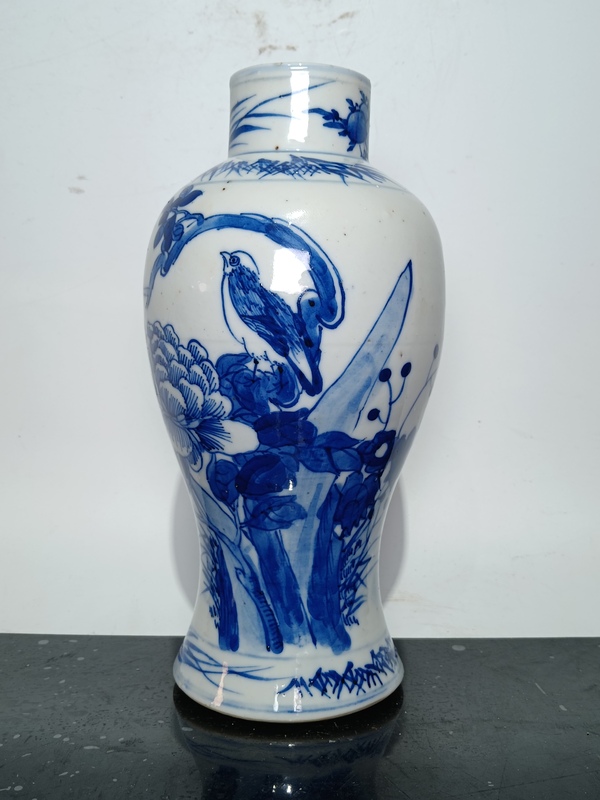 古玩陶瓷晚清青花花鳥紋雞腿瓶拍賣,當前價格4500元