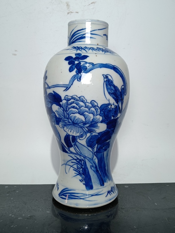 古玩陶瓷晚清青花花鳥紋雞腿瓶拍賣,當前價格4500元