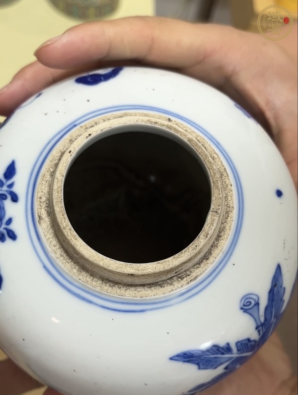 古玩陶瓷青花罐真品鑒賞圖