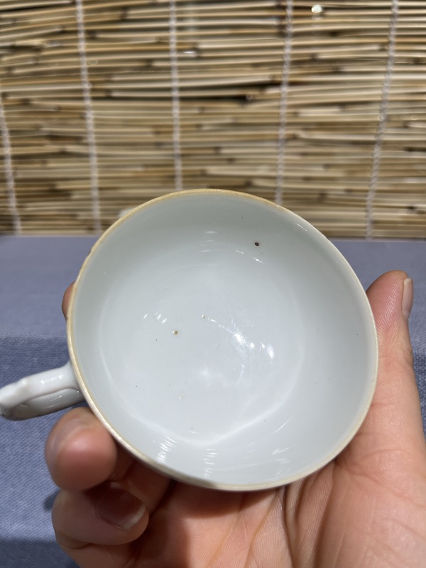 古玩陶瓷胭脂紅彩花卉紋茶杯拍賣(mài)，當(dāng)前價(jià)格2800元