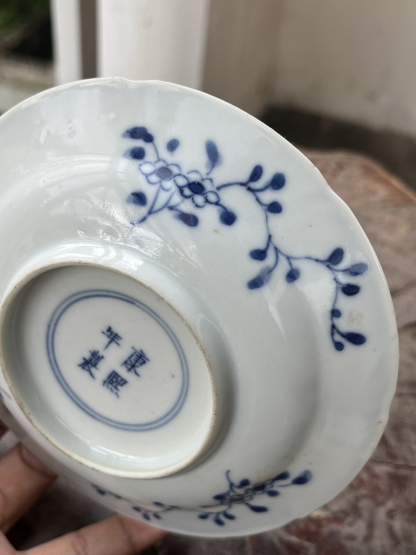 古玩陶瓷晚清小康四美圖青花盤拍賣,當前價格350元