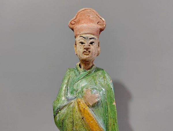 古玩陶瓷三彩人物站立俑拍賣，當(dāng)前價(jià)格6500元