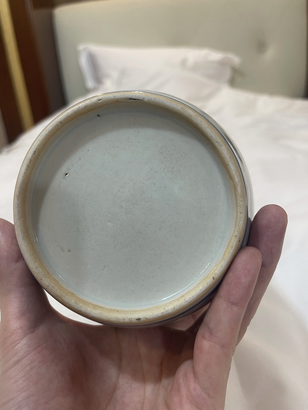 古玩陶瓷青花人物故事紋蓋罐拍賣，當(dāng)前價(jià)格3500元