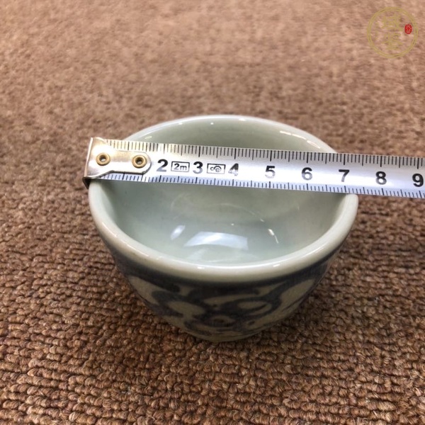 古玩陶瓷日本大正青花杯真品鑒賞圖