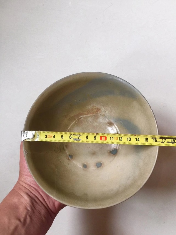 古玩陶瓷越窯青瓷撇口碗拍賣,當(dāng)前價格1600元