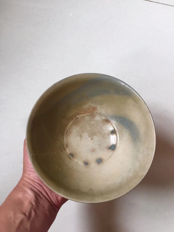 古玩陶瓷越窯青瓷撇口碗拍賣,當(dāng)前價格1600元