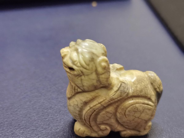 古玩玉器和田玉雕“瑞獸”拍賣,當(dāng)前價(jià)格29000元