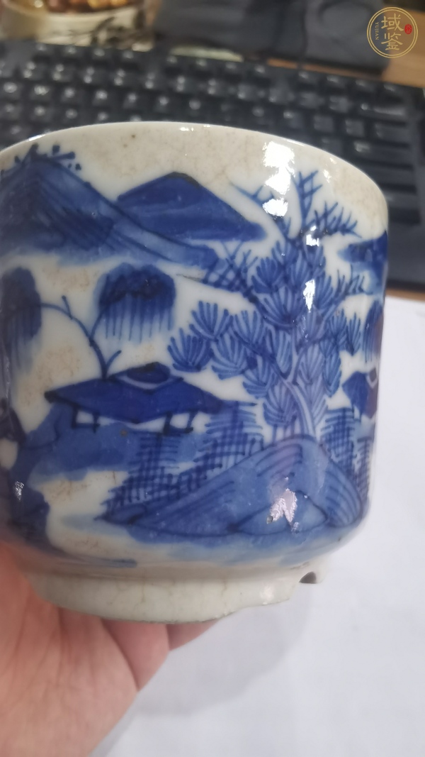 古玩陶瓷青花山水人物紋香爐真品鑒賞圖