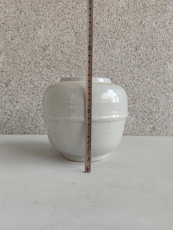 古玩陶瓷清中期白釉罐拍賣,當前價格678元
