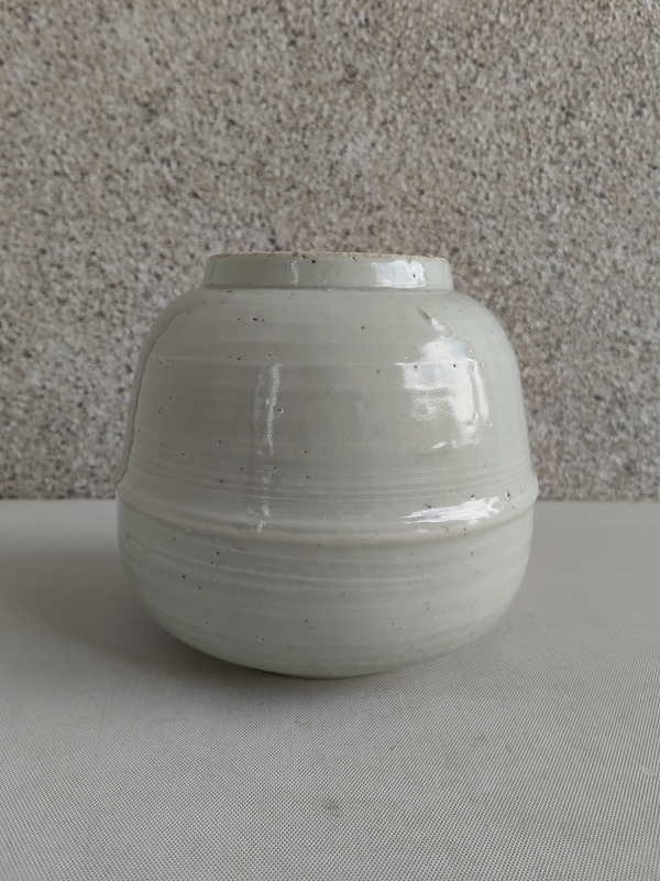 古玩陶瓷清中期白釉罐拍賣,當前價格678元