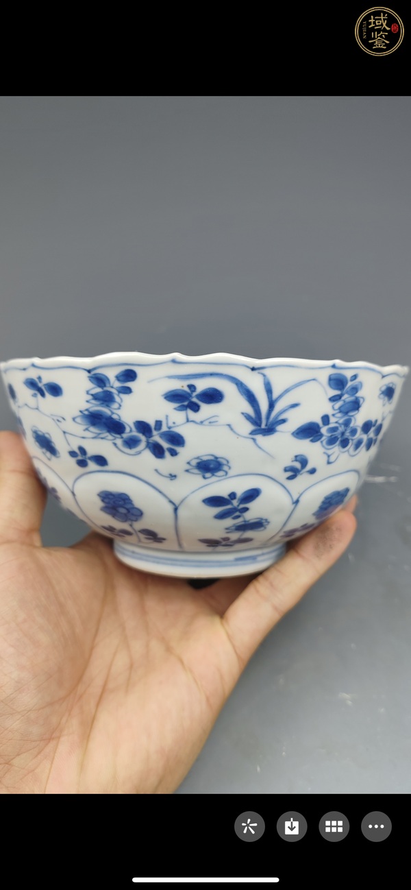 古玩陶瓷花卉紋青花碗真品鑒賞圖