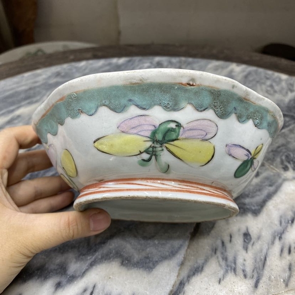 古玩陶瓷清末民初.花蝶紋粉彩碗拍賣,當前價格68元