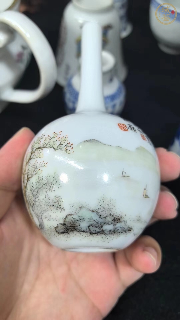 古玩陶瓷粉彩瓶真品鑒賞圖