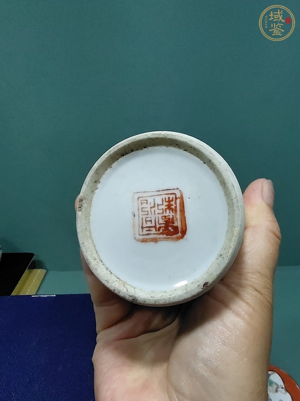 古玩陶瓷粉彩筆筒真品鑒賞圖