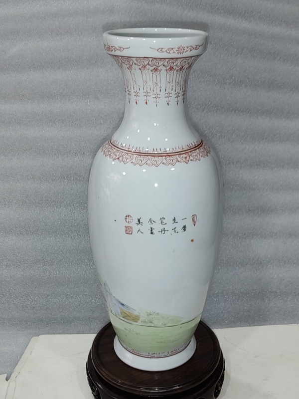 古玩陶瓷仕女紋瓶拍賣,當前價格1268元