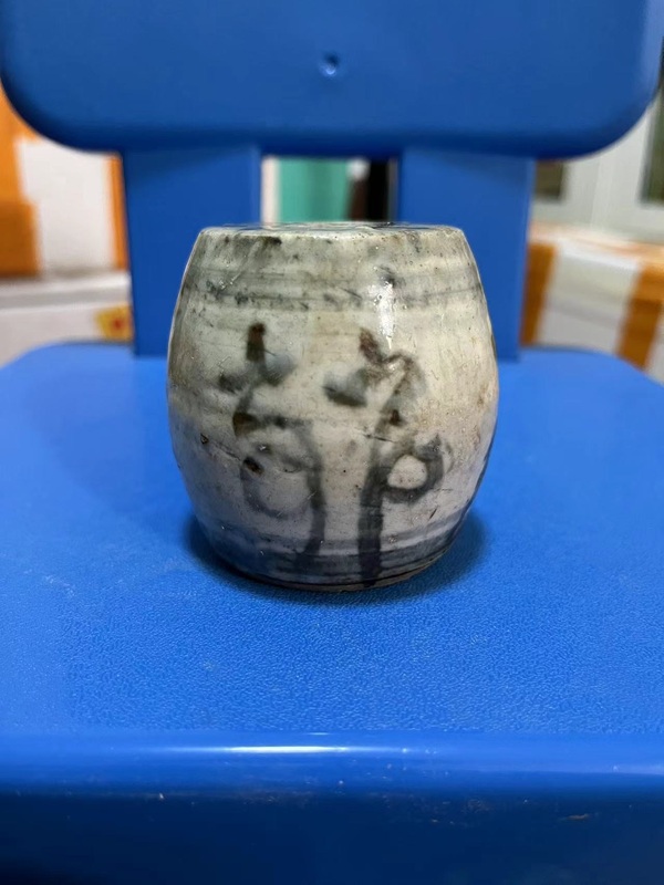 古玩陶瓷晚清青花吉語紋鼓形燭臺拍賣,當前價格688元