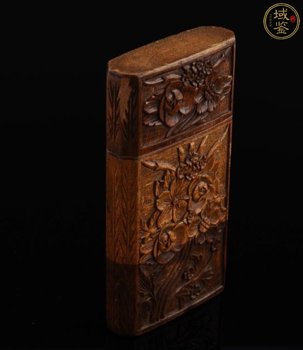 古玩雜項清代十三行檀香木雪茄盒拍賣,當前價格1800元