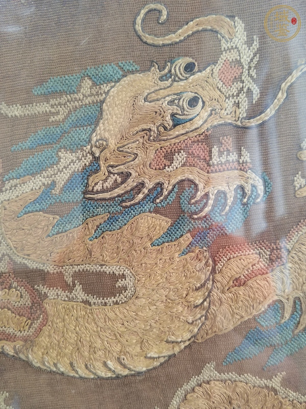 古玩雜項(xiàng)龍紋刺繡  真品鑒賞圖