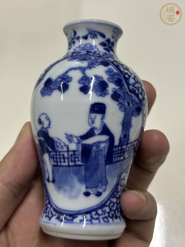 古玩陶瓷人物瓶真品鑒賞圖