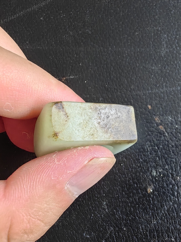 古玩玉器和田玉籽料戒指,秋梨皮拍賣,當前價格1200元