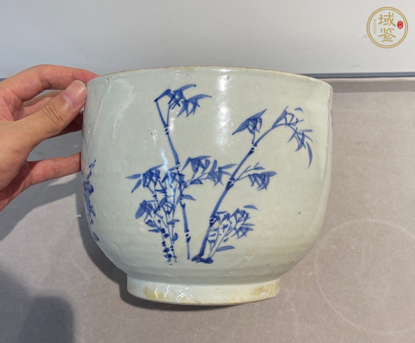 古玩陶瓷青花梅蘭竹菊四君子青花蓋缸真品鑒賞圖