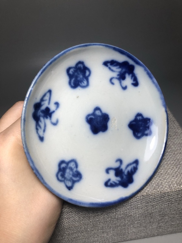 古玩陶瓷青花蝴蝶花卉紋高足貢盤拍賣,當(dāng)前價(jià)格888元