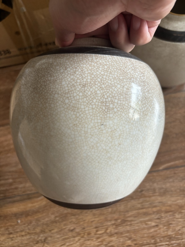 古玩陶瓷哥釉茶葉罐拍賣,當前價格780元