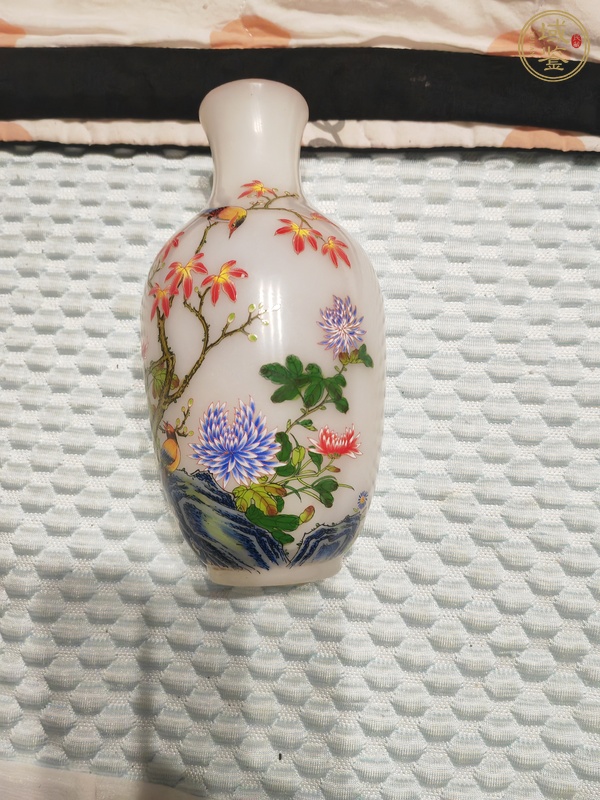 古玩玉器琉璃瓶真品鑒賞圖