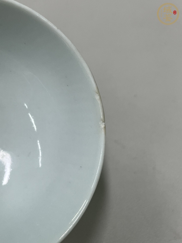 古玩陶瓷白釉仰蓮紋茶盞真品鑒賞圖