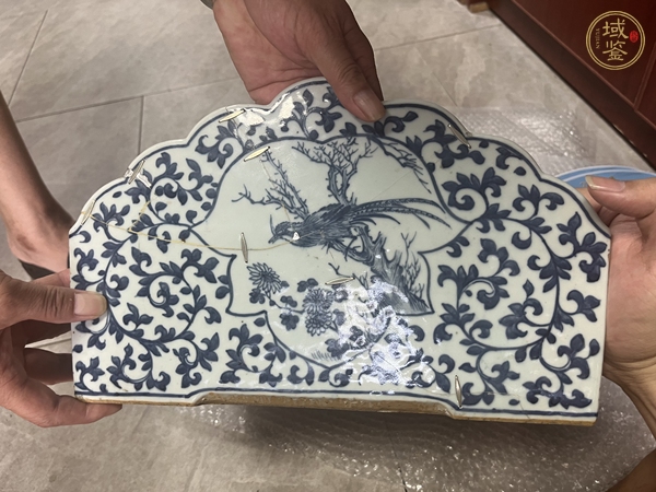 古玩陶瓷青花雉雞花卉紋蓋盒真品鑒賞圖