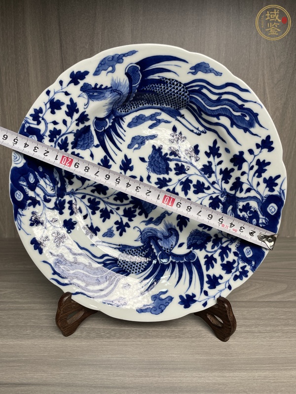 古玩陶瓷青花鸞鳳和鳴紋花口盤真品鑒賞圖