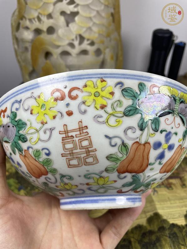 古玩陶瓷粉彩瓜瓞綿綿圖茶碗真品鑒賞圖