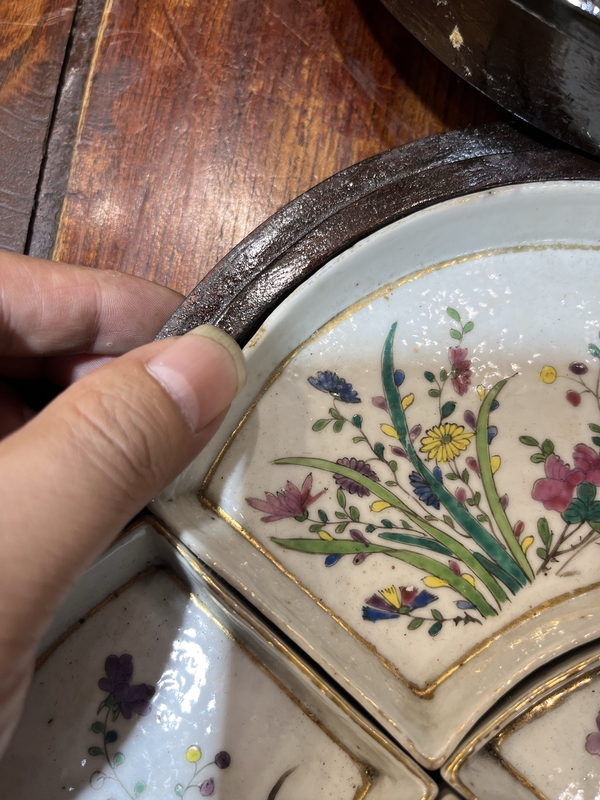 古玩陶瓷【實物保真】民國粉彩花卉紋九子攢盤拍賣,當前價格3689元