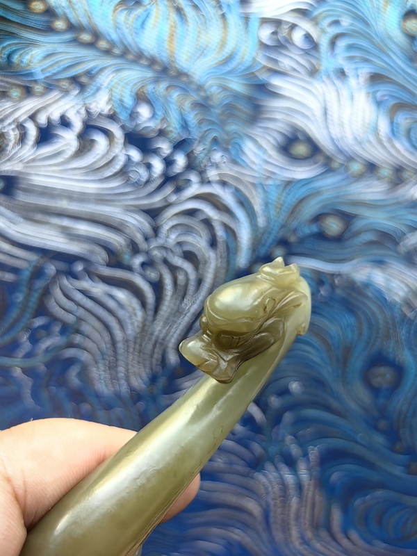 古玩雜項明代特殊龍紋—明末且末藍飛翼云龍紋帶鉤拍賣,當前價格16000元