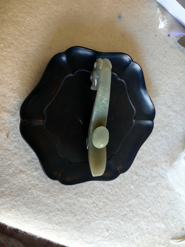 古玩雜項明代特殊龍紋—明末且末藍飛翼云龍紋帶鉤拍賣,當前價格16000元