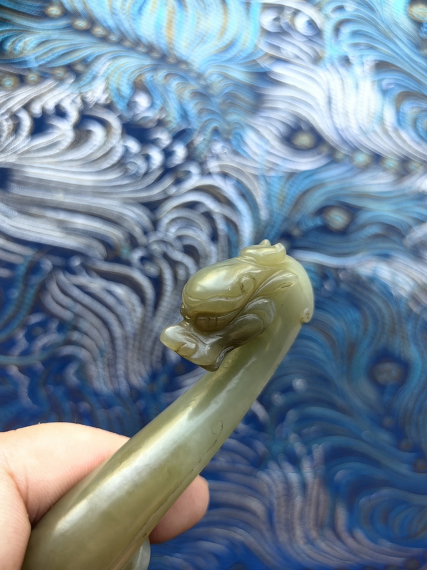 古玩雜項明代特殊龍紋—明末且末藍飛翼云龍紋帶鉤拍賣,當前價格16000元