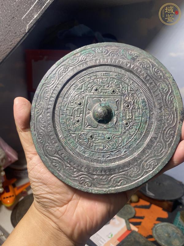 古玩銅器瑞獸銘文規(guī)矩鏡 真品鑒賞圖