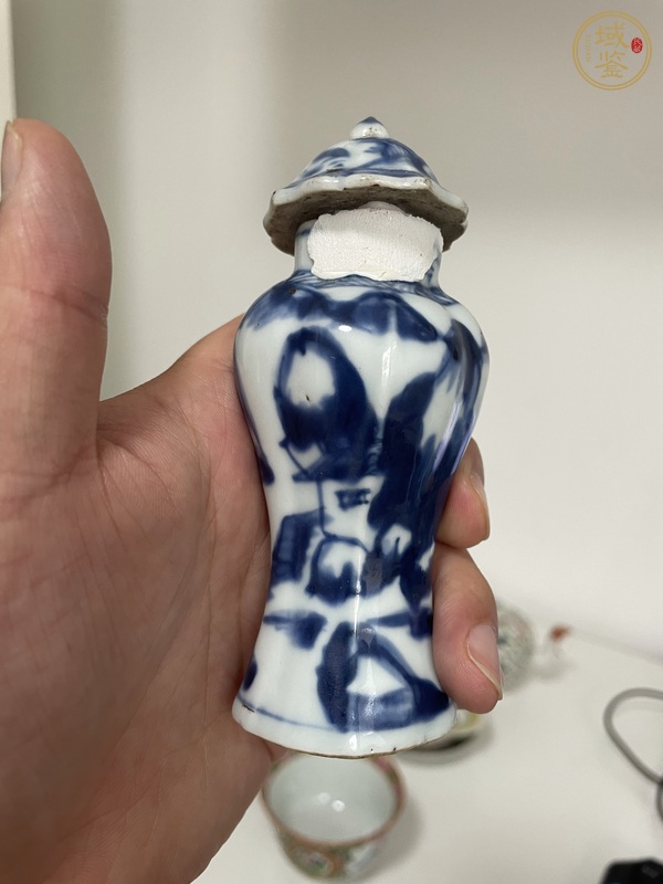 古玩陶瓷青花蓋瓶真品鑒賞圖